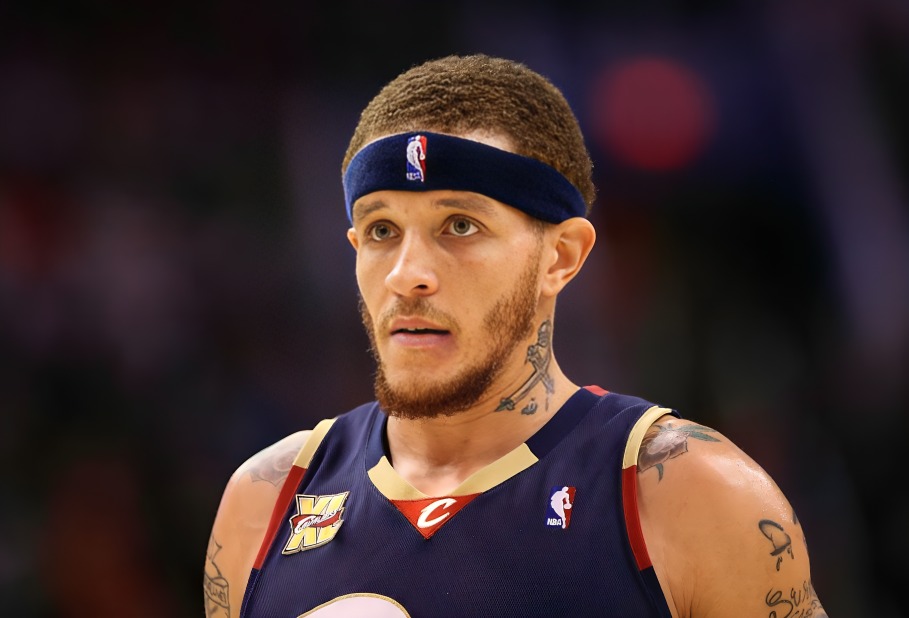 Who is Delonte West?